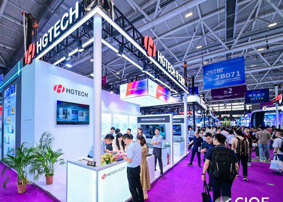 標(biāo)題基礎(chǔ)，實力就不基礎(chǔ)~ 華工激光亮相海內(nèi)外雙城展